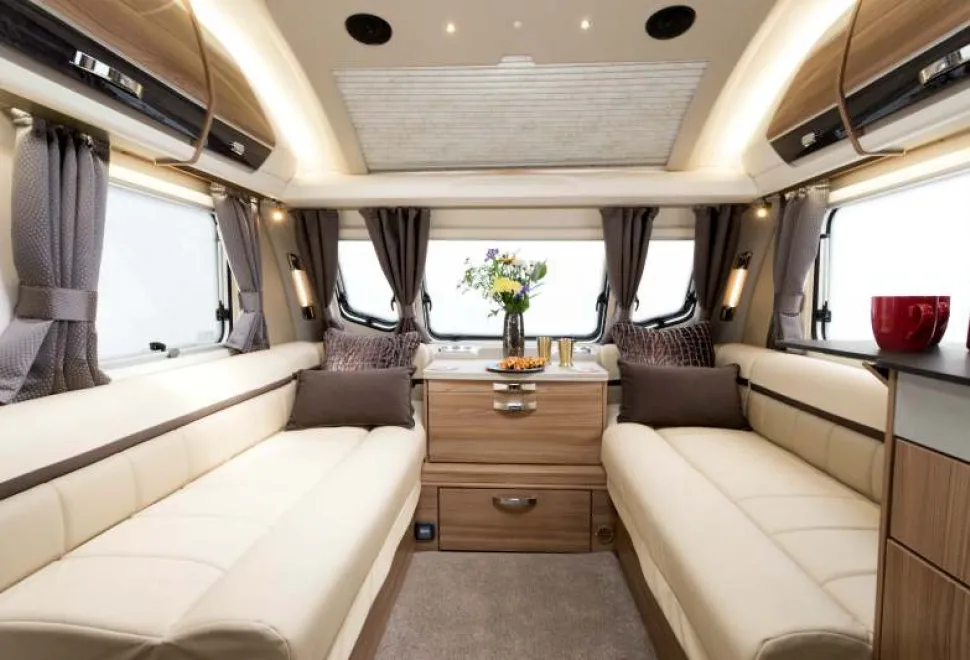 Our-review-645-has-the-optional-leather-upholstery-77291