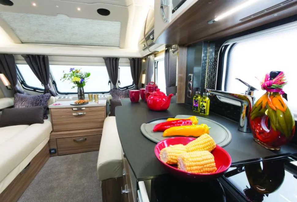 Lots-of-kitchen-space-is-a-virtue-of-the-645-81509