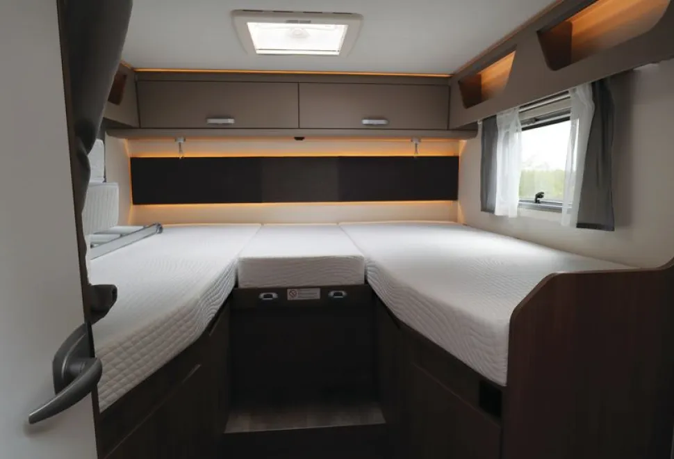 Carado T447 Edition24 low-profile motorhome beds