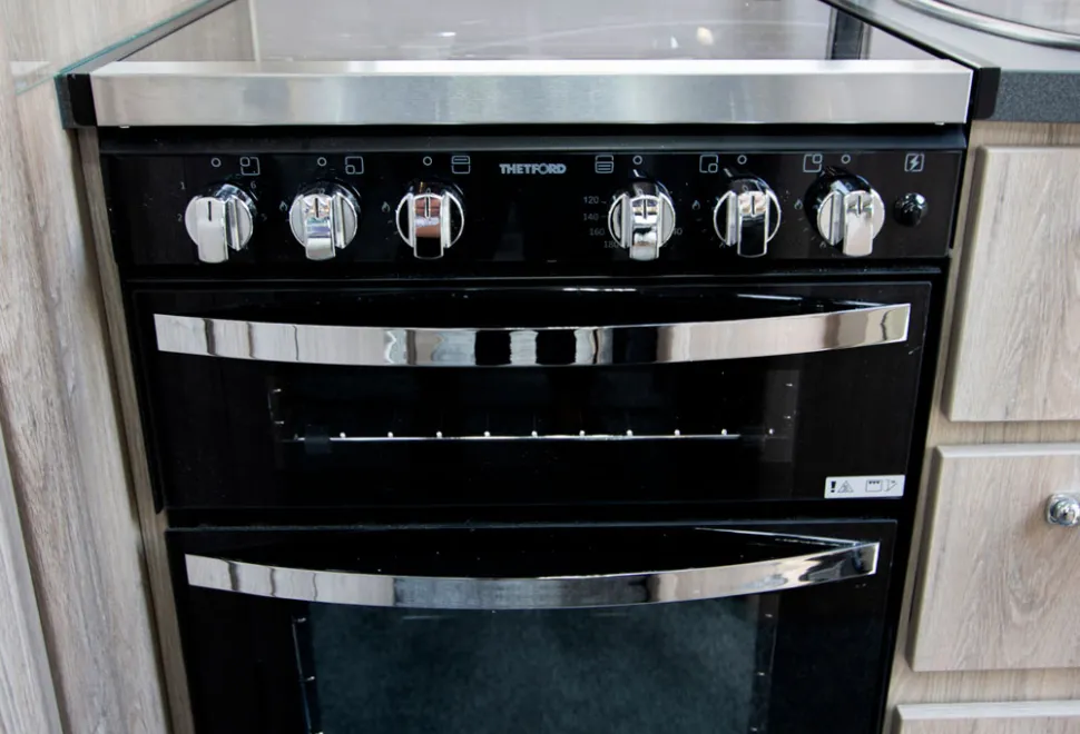 Stanton_Oven-52371