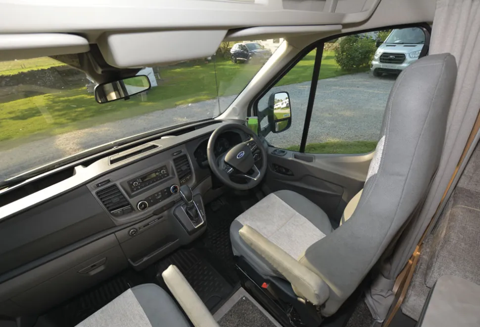 Bailey-Adamo-cab-59724