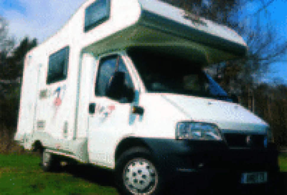 rhp_JointE33motorhome2004