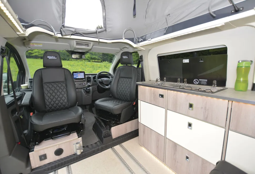 WildAx-Proteus-cab-seats-57826