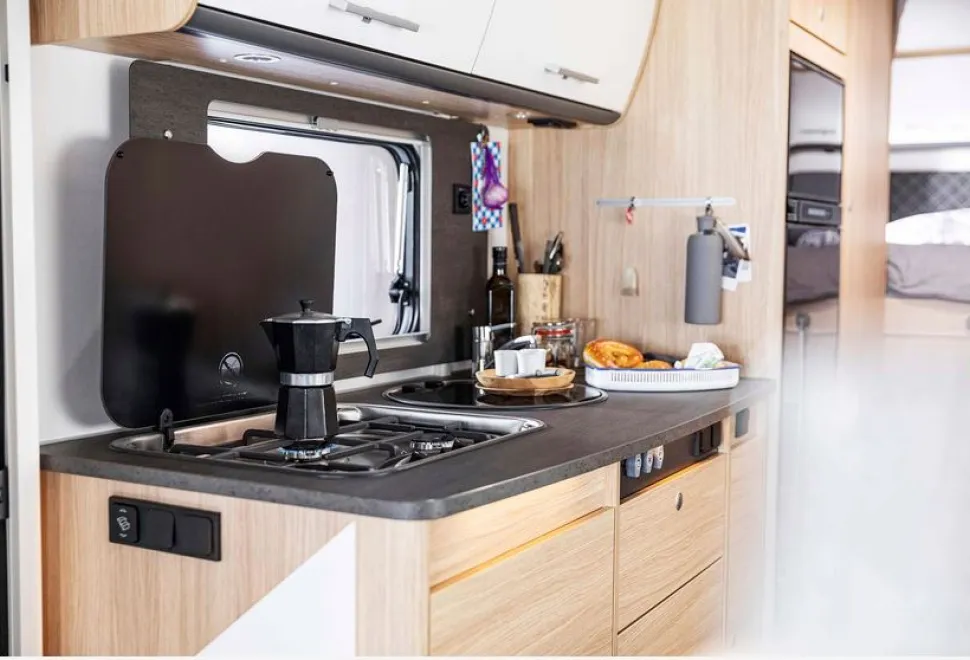 Sunlight-A-70-kitchen-(photo-courtesy-of-Sunlight)-71615