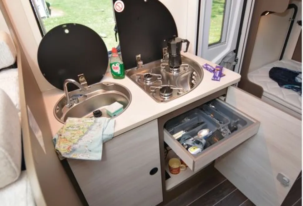 Rimor Kilig 9 overcab motorhome kitchen