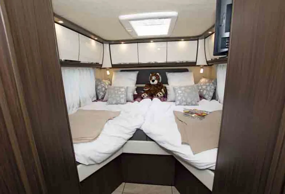 Morelo-twin-beds-91410