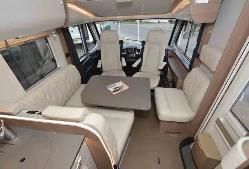 Burstner-Ixeo-lounge-and-cab-72258