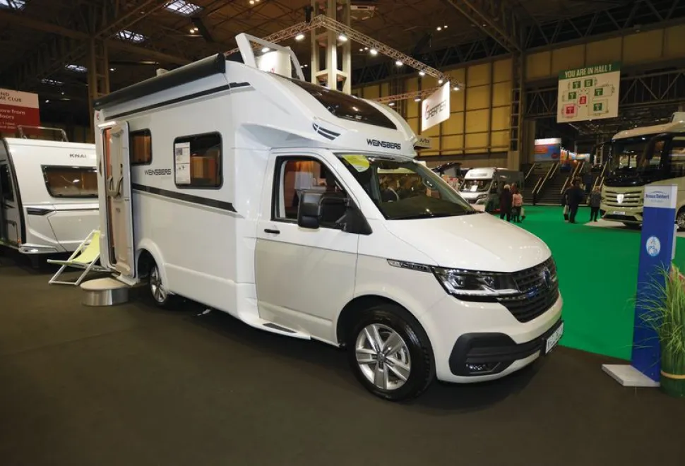 Weinsberg Xcursion Van 500 LT low-profile motorhome
