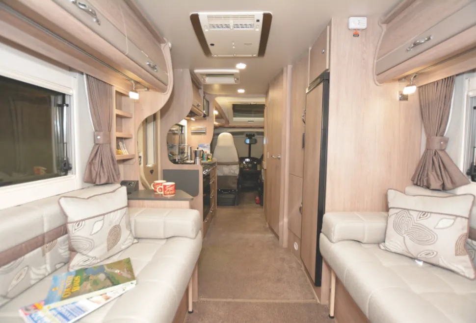 Auto-Sleeper-Broadway-EL-2021_DSC5309-copy-11514
