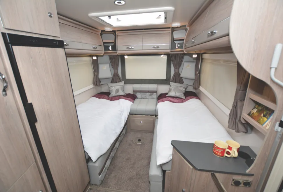 Auto-Sleeper-Broadway-EL-2021_DSC5353-copy-68534