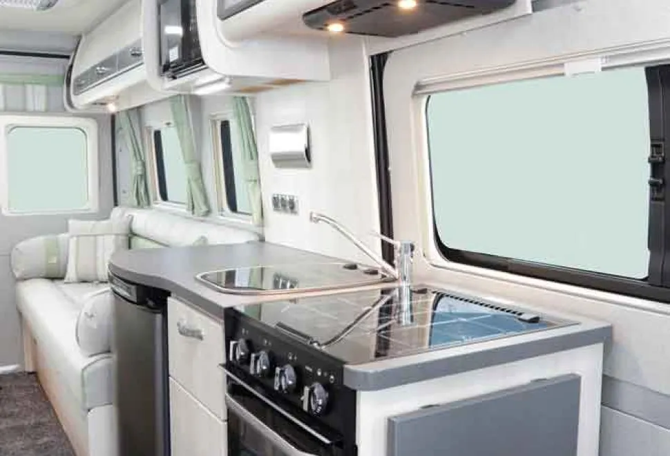 Warwick_XL_Kitchen-29218