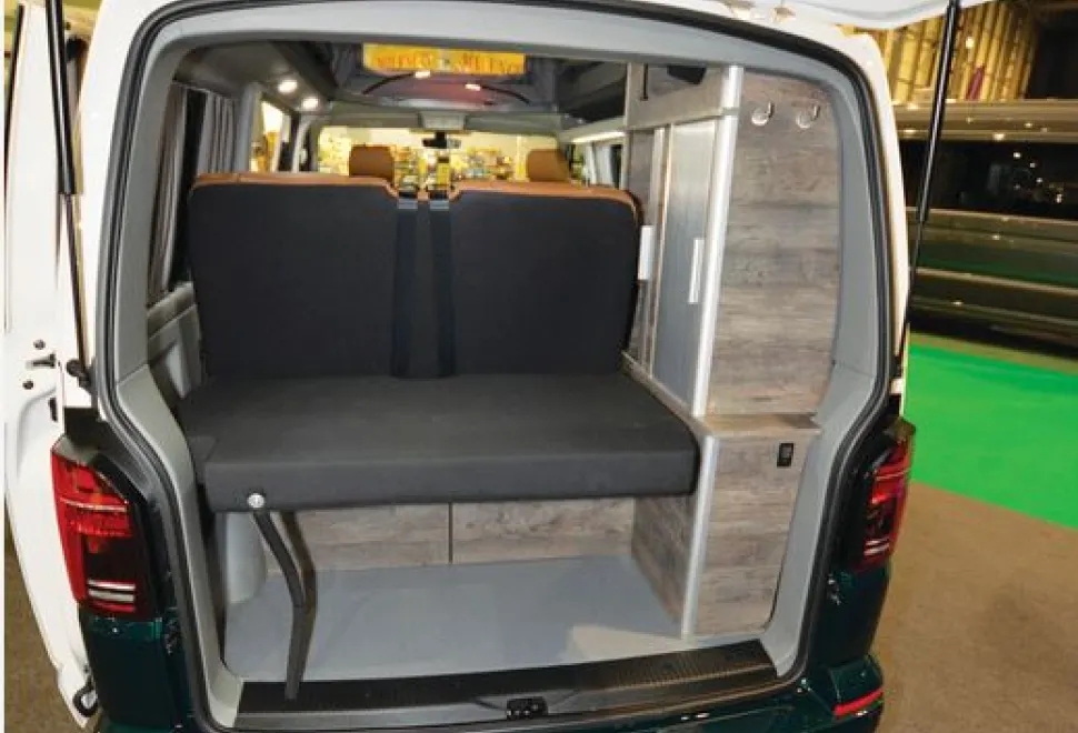 The-Danbury-Heritage-campervan-rear-view-14122