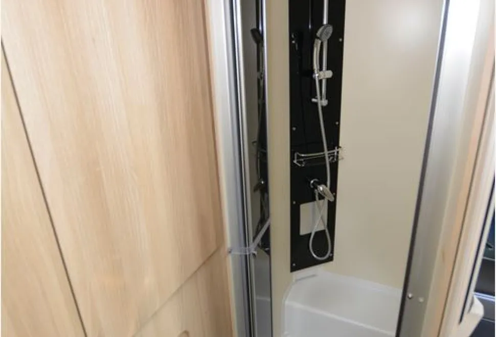 The Itineo Cozi PC640 Spirit Edition motorhome shower