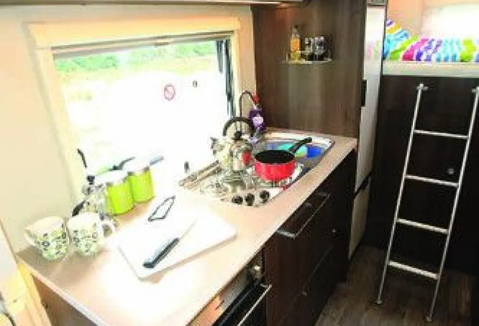 rhp_Roller kitchen