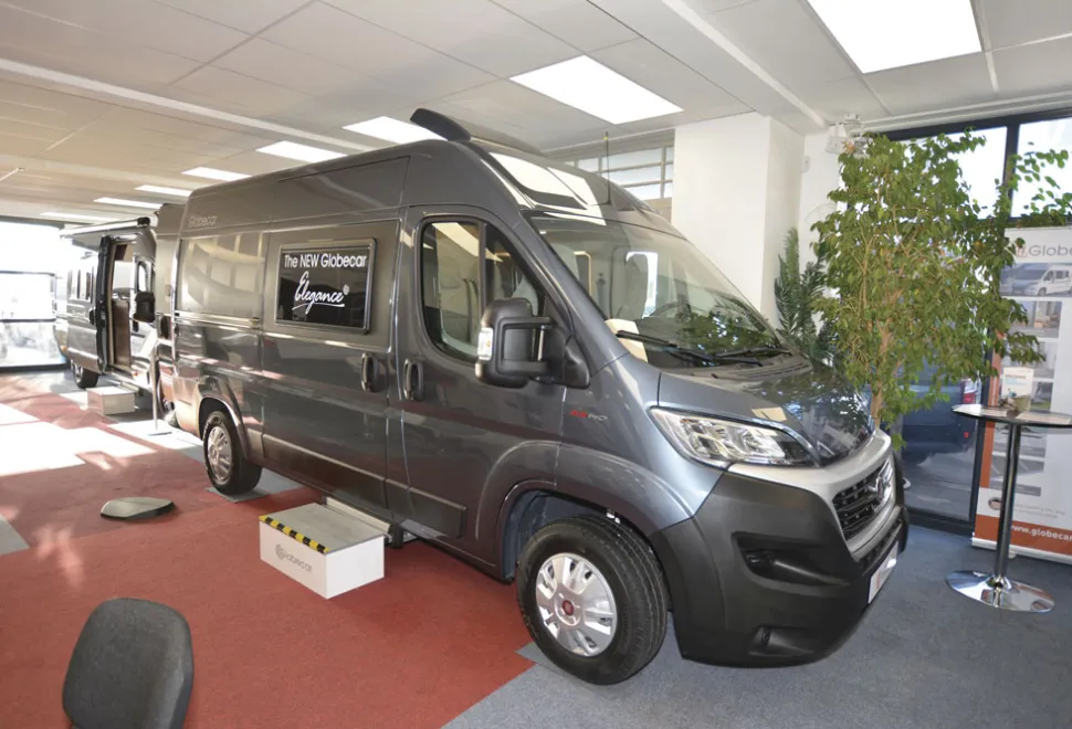 Globecar-Roadscout-Elegance_exterior-64829