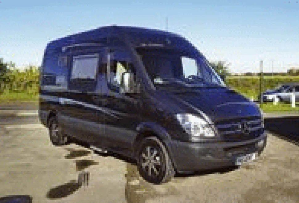 rhp_Motorhomereview2011L