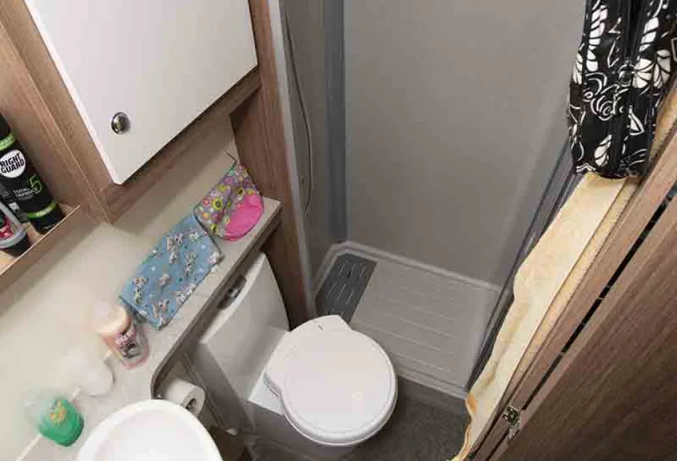 Bailey-Alliance-washroom-62263