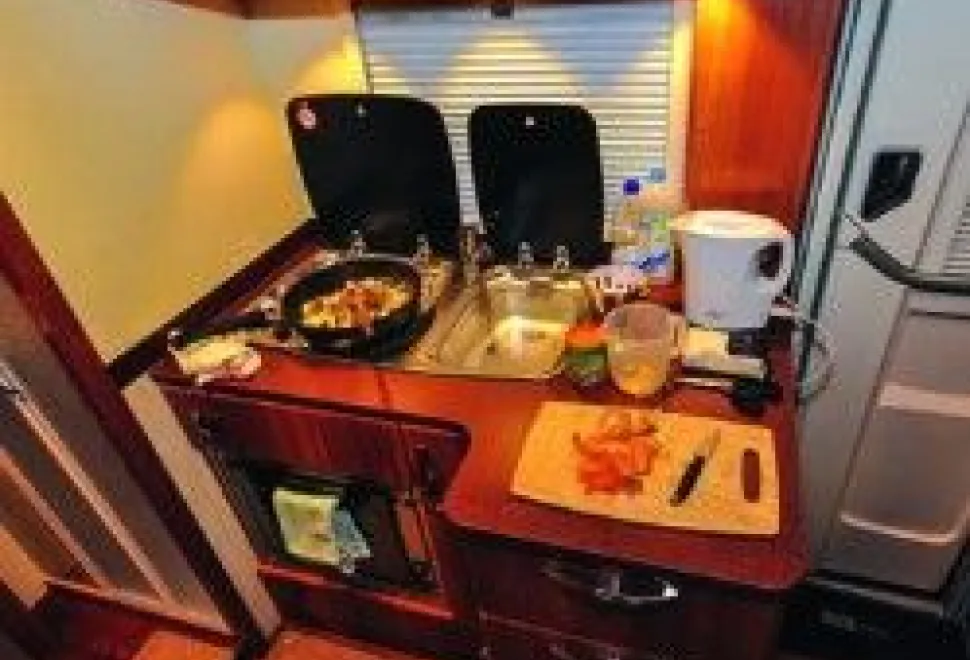 rhp_MotoTrek37sq
