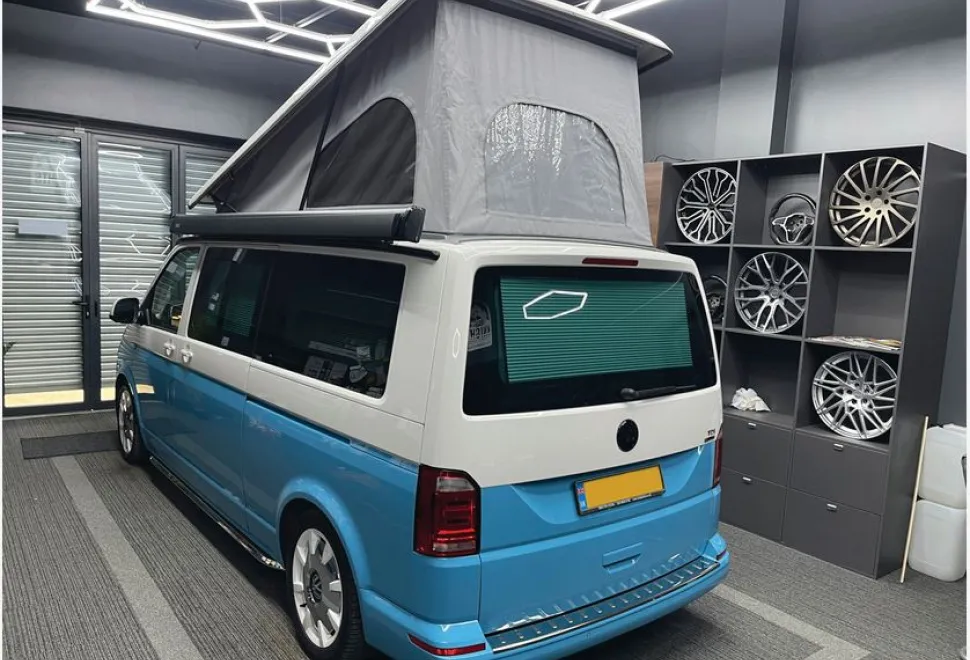 Knights Custom Mountain Tourer rising roof campervan