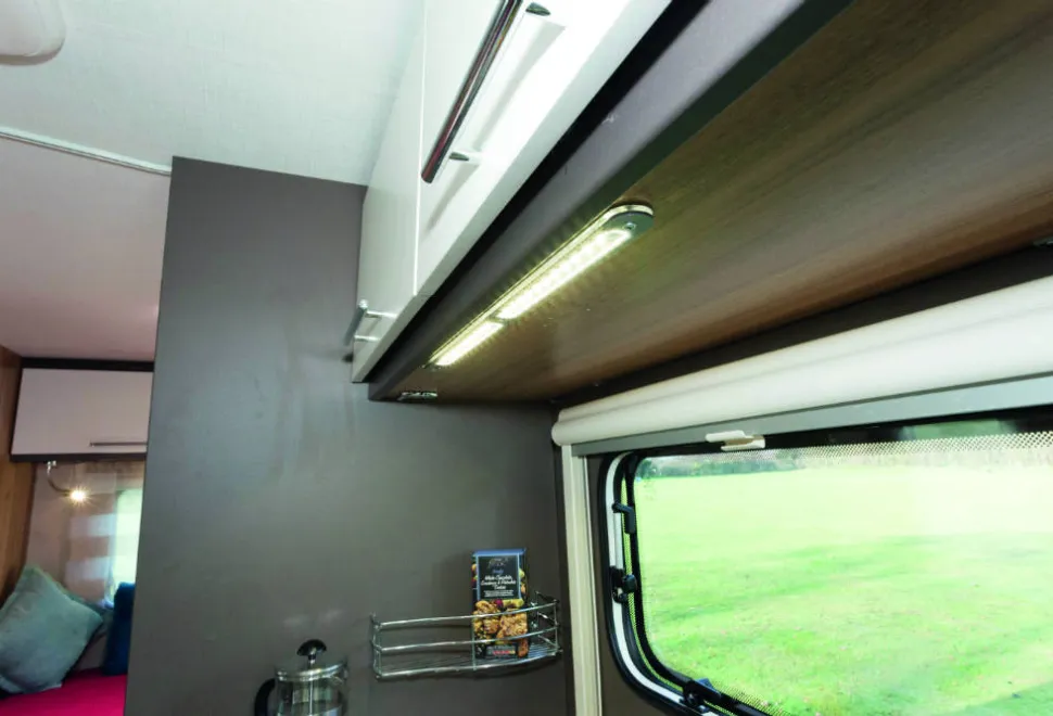 Overall-llumination-is-excellent,-including-the-kitchen-w1000-17127