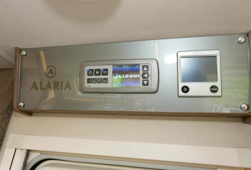 Even-the-control-panel-adds-to-the-style-09647
