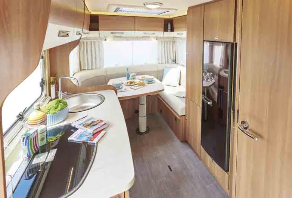 Eura-Mobil-kitchen-47429