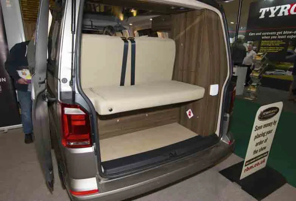 Hillside-rear-seat-73934
