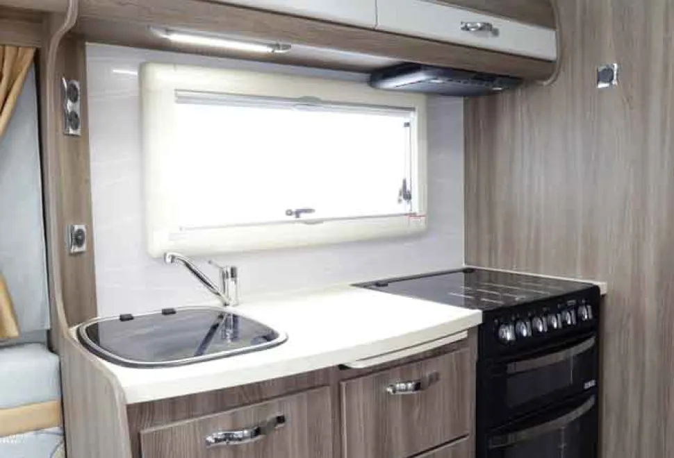 Burford_Duo_kitchen-66124