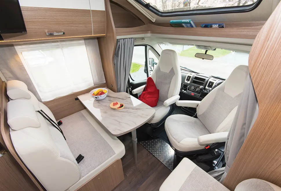 9_0-Bright-and-airy-front-lounge-seats-five-DSC_1302-62847
