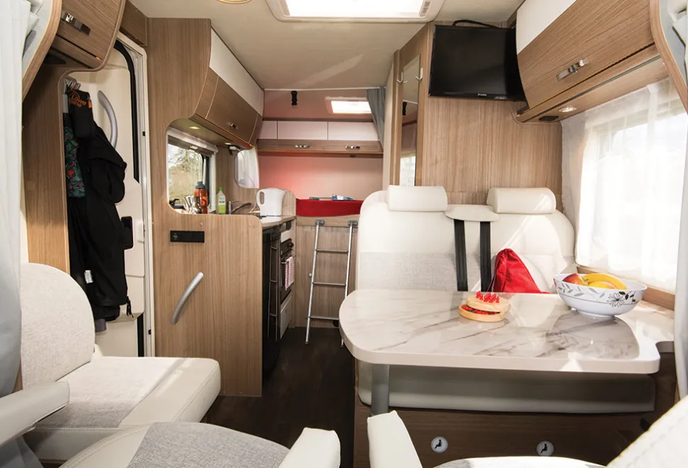8_0-View-aft---restful-decor-and-comfortable-seating-DSC_1319-60722