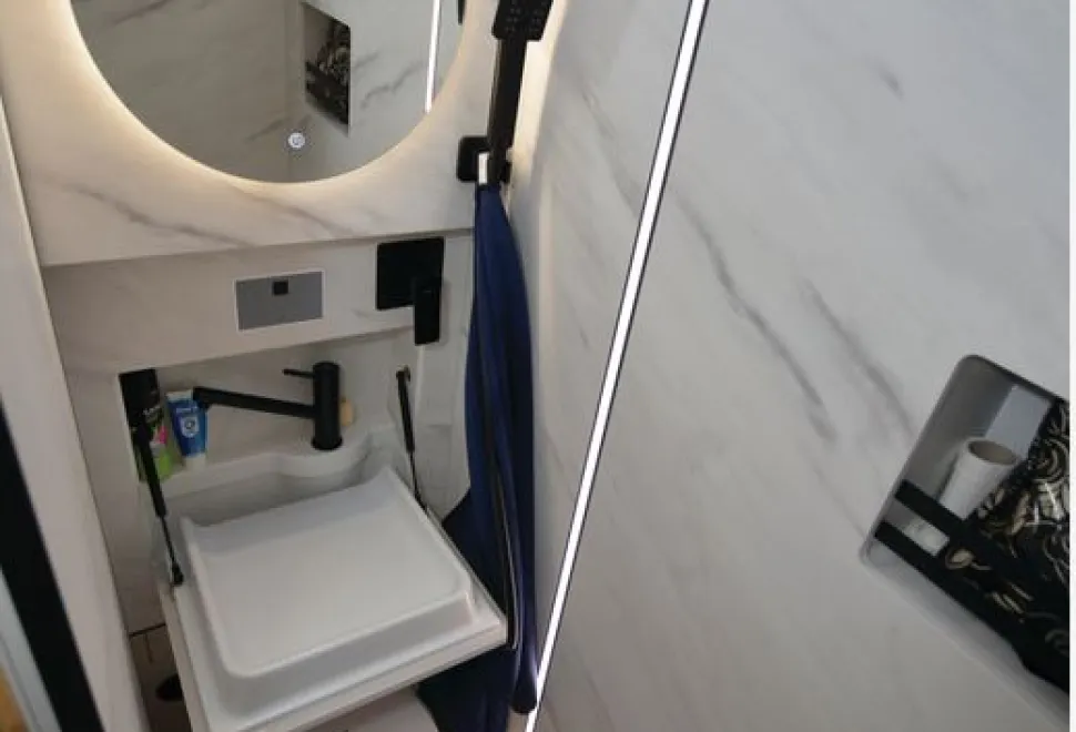 Globe-Traveller Falcon 2XS campervan washroom