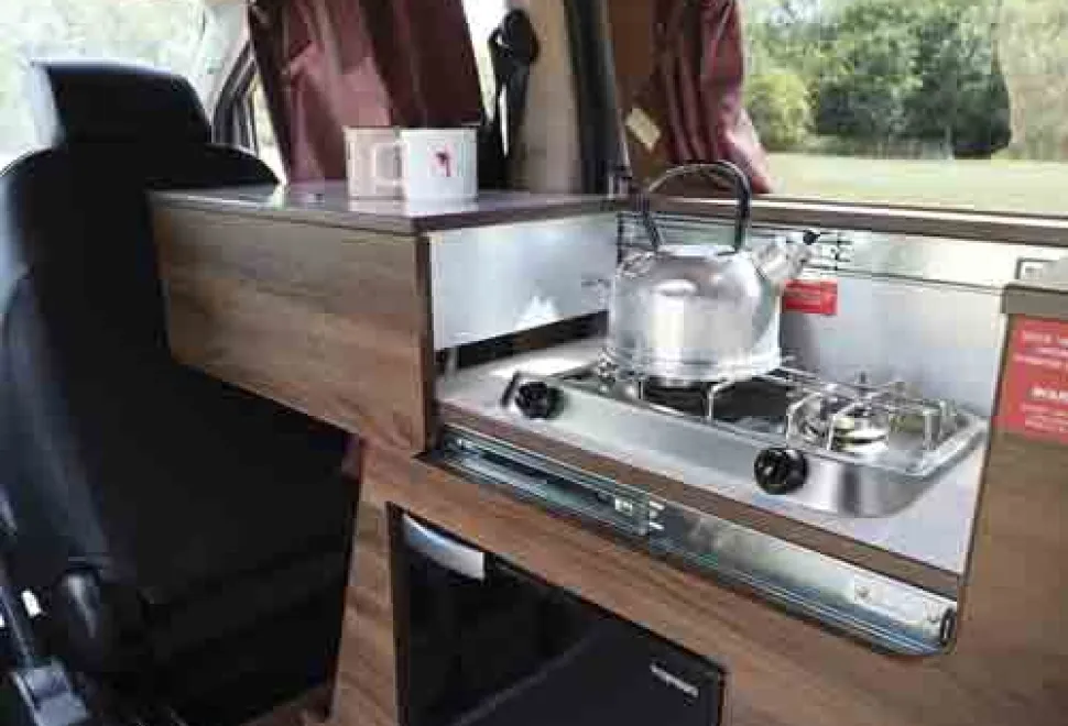 Hillside-Dalbury-hob-47161