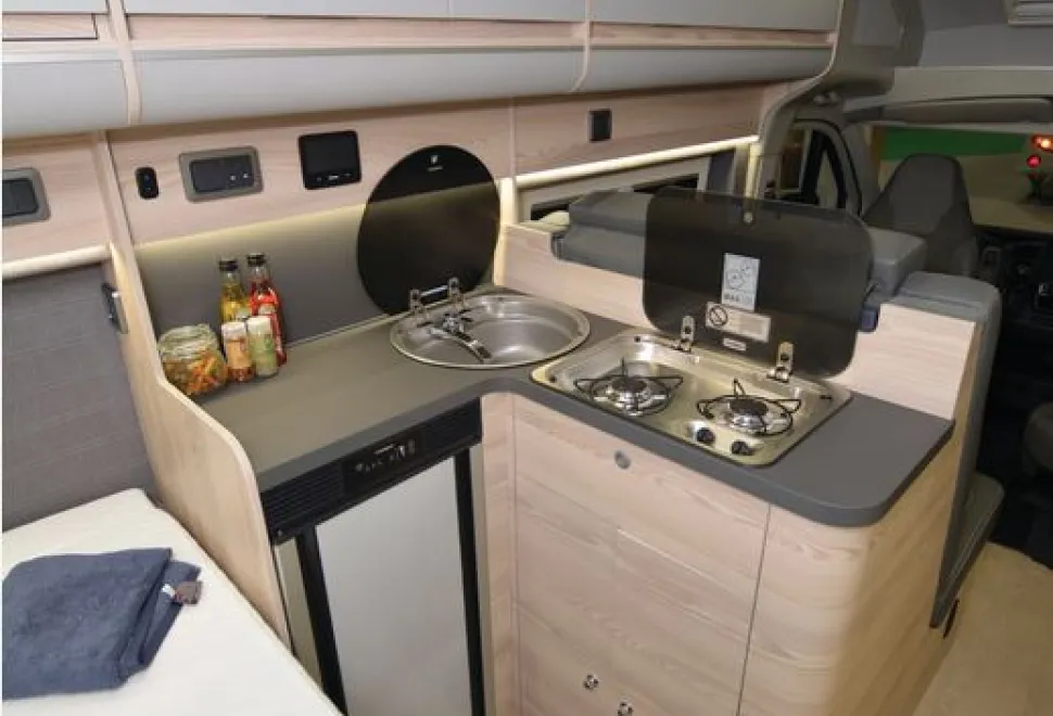 vw t5 markise Sonnensegel Kederschiene & Markise Vorzelt Satz für VW T5 T6 ab 2003 L –  OMAC DE main image 1