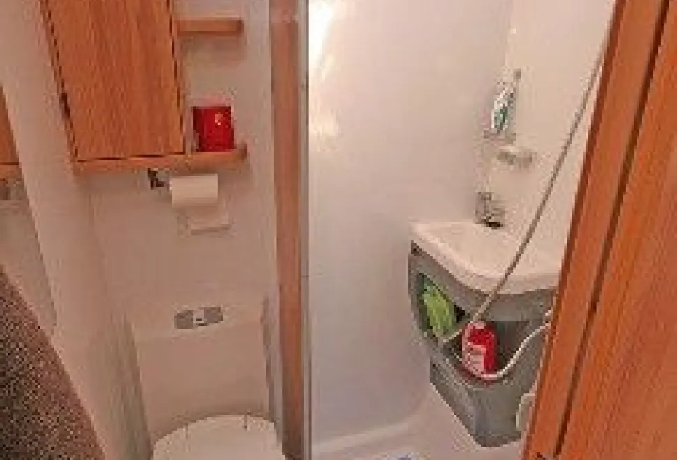 rhp_Bailey Approach Autograph 765 washroom