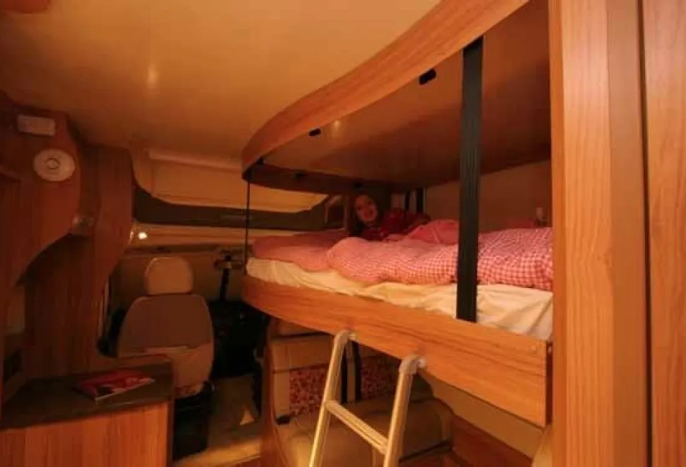 rhp_Bailey Approach Autograph 765 drop-down bed