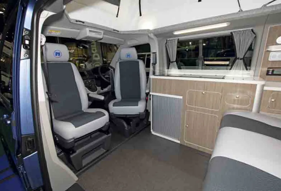 Danbury-driver-seats-48163