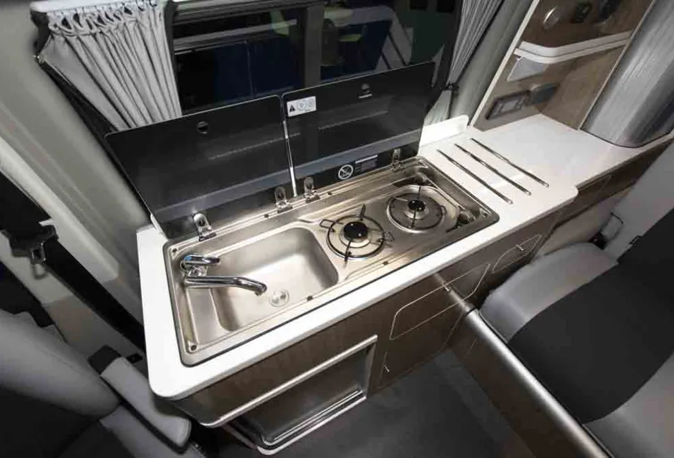 Danbury-Surf-kitchen-95368