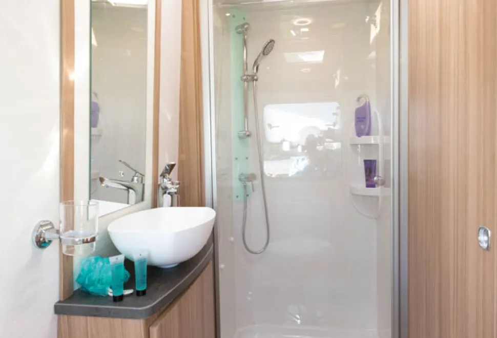 A-large-shower-an-plenty-of-floor-space-82411