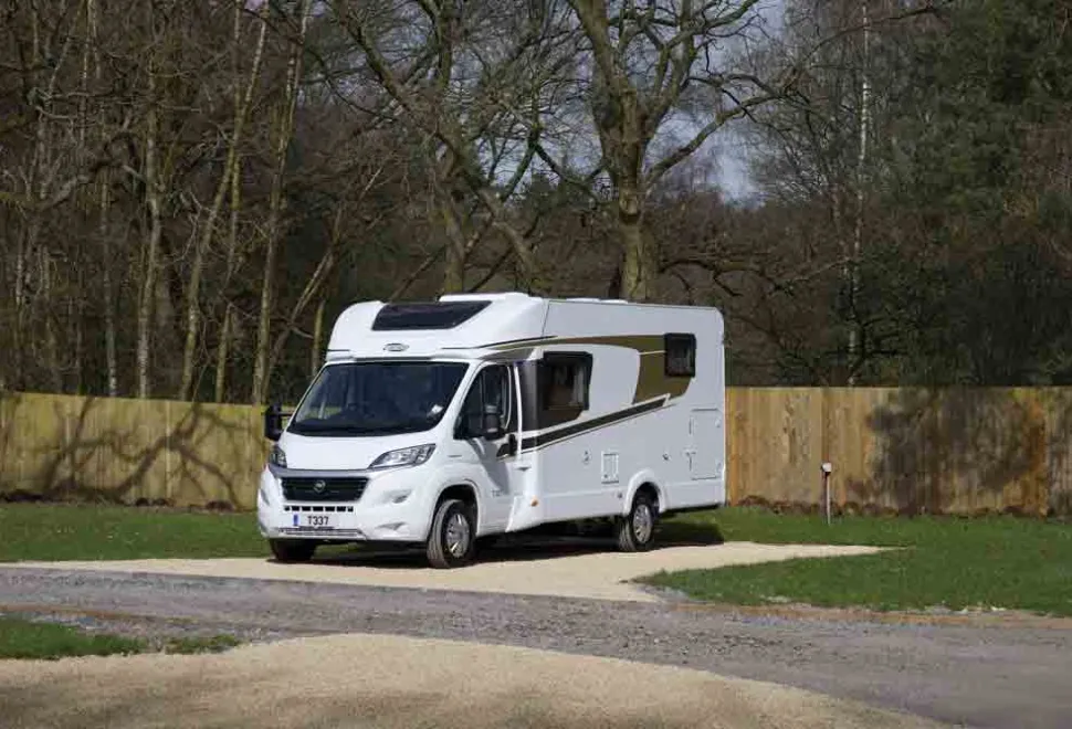 Carado-T337-exterior-58771