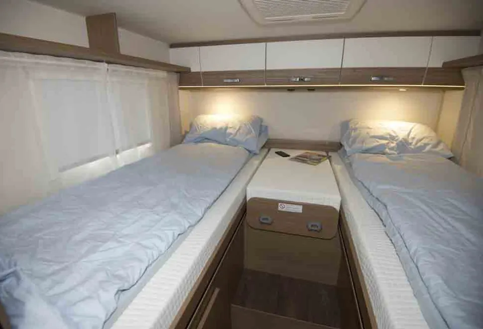 Carado-T337-twin-beds-70357