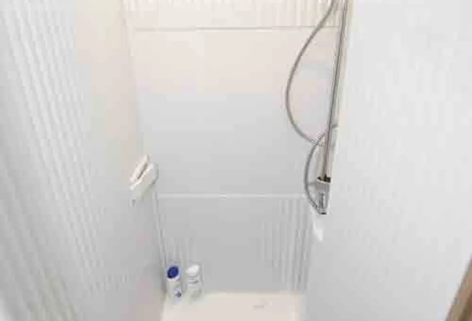 Carado-T337-shower-44591