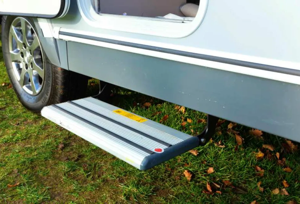 An-electrically-operated-step!-13582