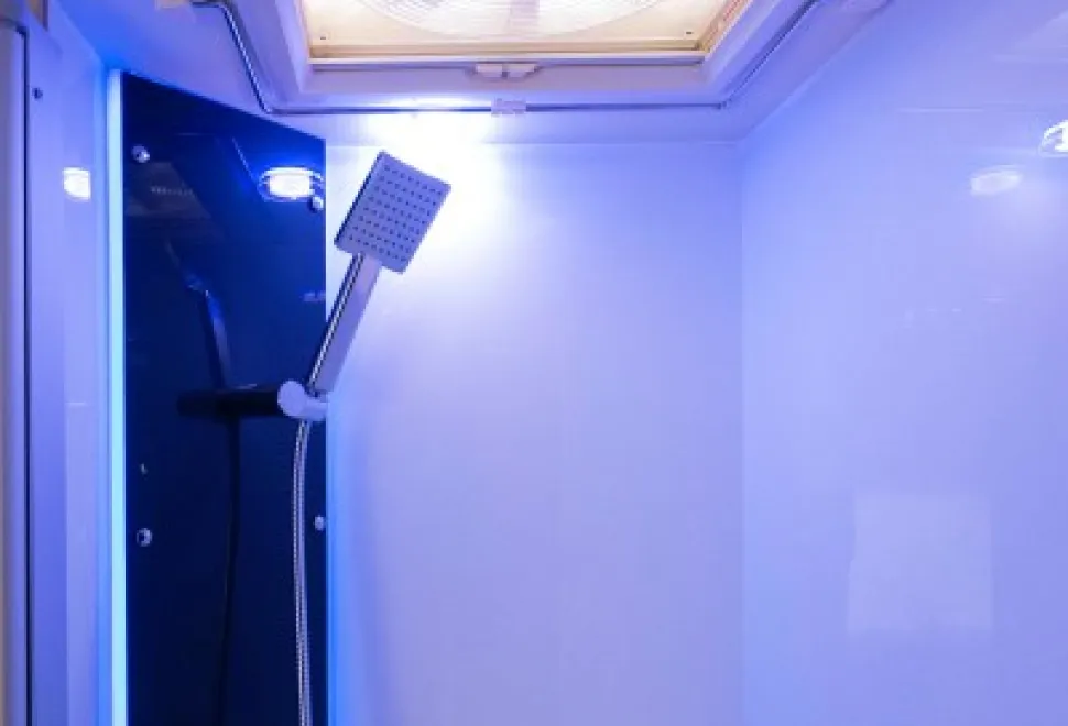 There&rsquo;s-even-an-extractor-fan-in-the-shower-cubicle-13191