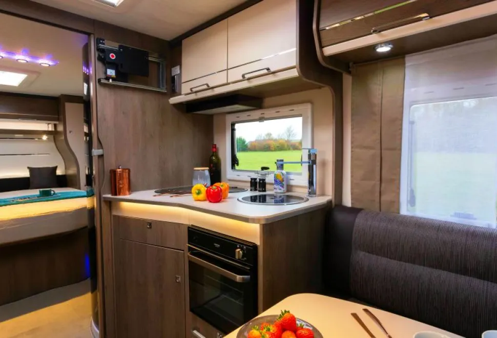 Lighting-is-a-strong-feature-of-the-Allegra,-including-under-the-edge-of-the-kitchen-surface-19785