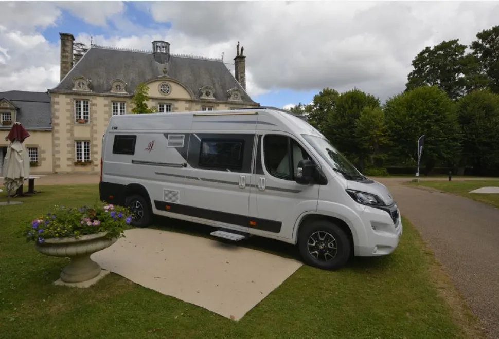 The Rapido Van V68 high-top campervan