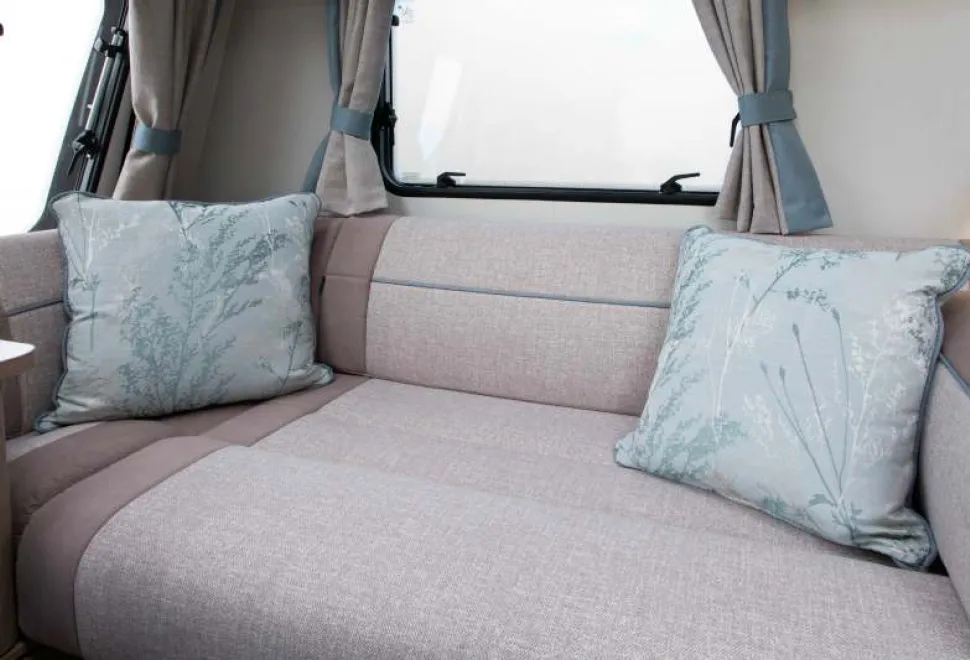 Caminos-have-gorgeous-turquoise-accent-colours-this-year2-25903