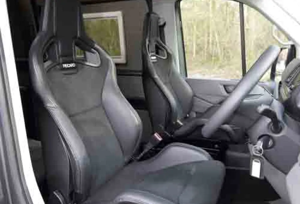 McLaren-Savage-seat-66798