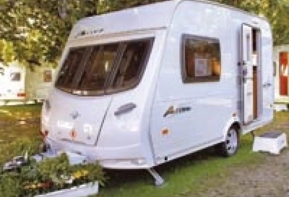 rhp_lunar front three quarters