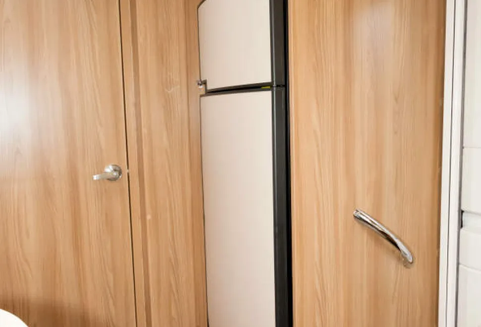 This-fridge-freezer-has-a-whopping-190-litre-capacity-58160