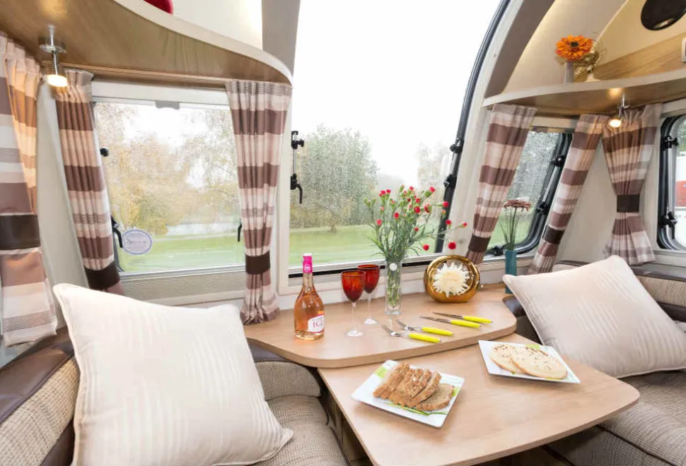 The-deep-windowsill-augments-snack-space-when-the-pull-out-snack-table-is-in-use2-41149